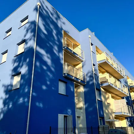 Subalterno33, Terre Marine Lejlighed *